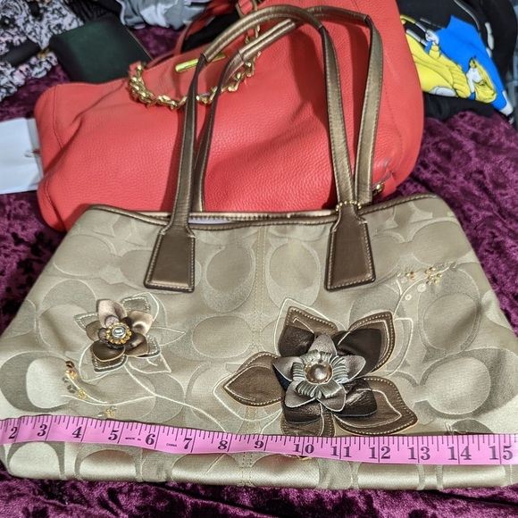 3 pocket coach purse - Picture 12 of 12